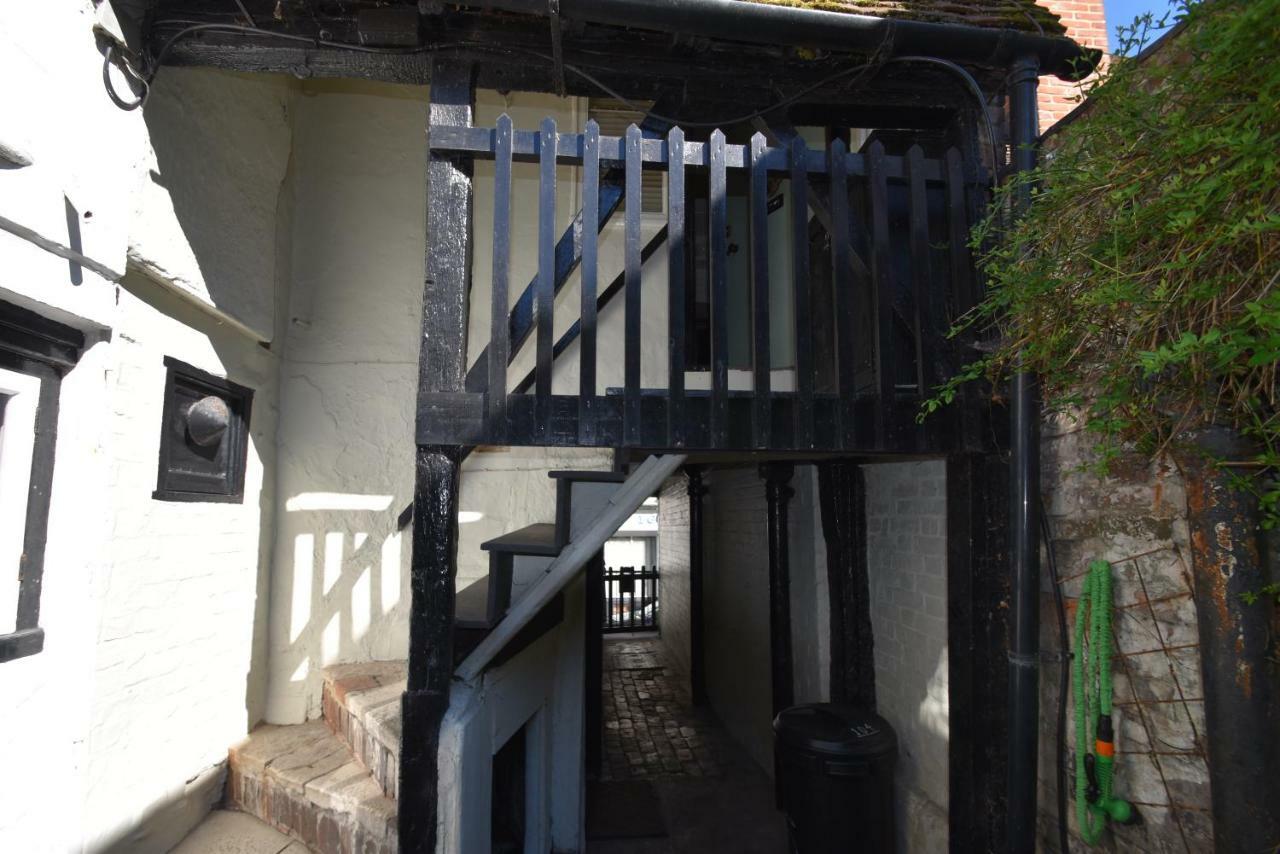 Old Town Bolthole Villa Хейстингс Екстериор снимка